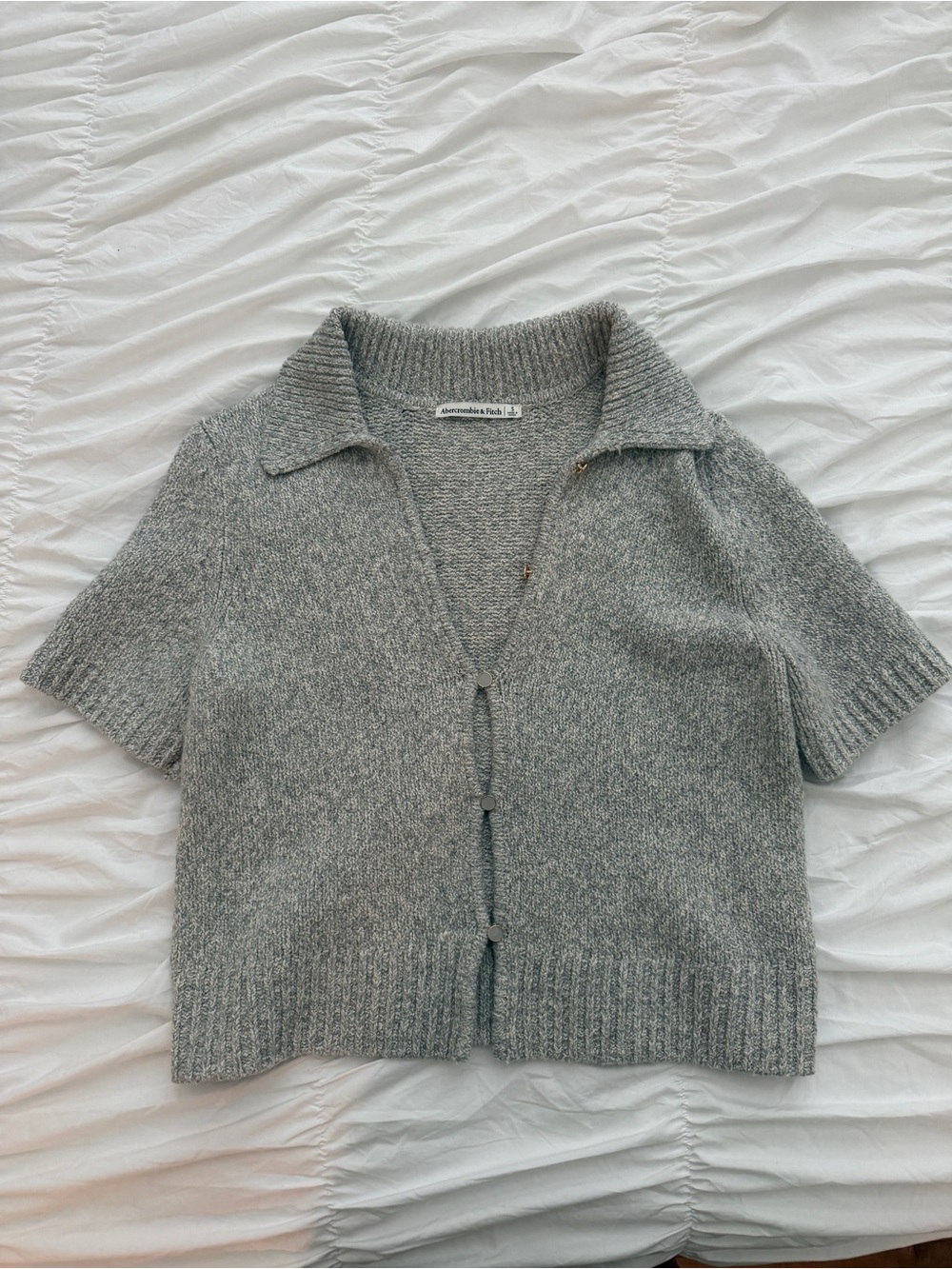 Abercrombie & Fitch Heather Gray Short-Sleeve Collar Cardigan